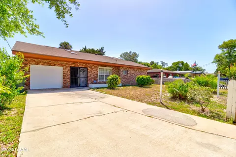 735 Westmoreland Rd, Daytona Beach, FL 32114