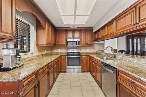 180 Pierside Dr, Ormond Beach, FL 32176 photo 15