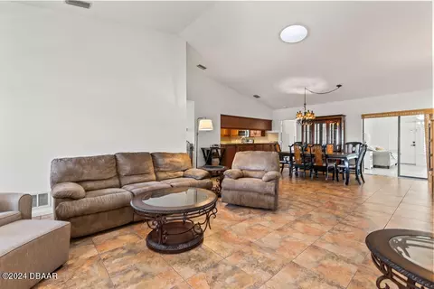 180 Pierside Dr, Ormond Beach, FL 32176 photo 6