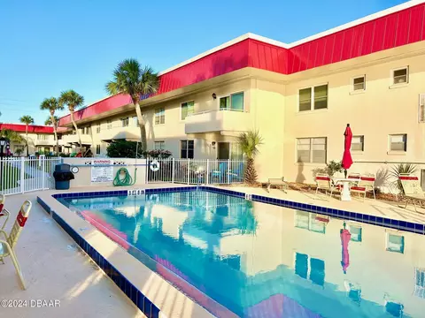 2901 N Halifax Ave #208, Daytona Beach, FL 32118
