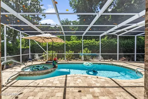 Exterior - 7 Carrington Ln, Ormond Beach, FL 32174 photo 3 of 9