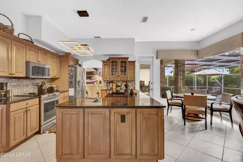 Kitchen - 7 Carrington Ln, Ormond Beach, FL 32174 photo 5 of 6