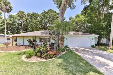 609 Touchstone Cir, Port Orange, FL 32127