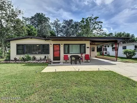 719 Derbyshire Rd, Daytona Beach, FL 32114