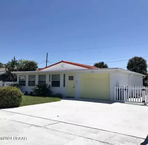 112 Laurie Dr, Ormond Beach, FL 32176