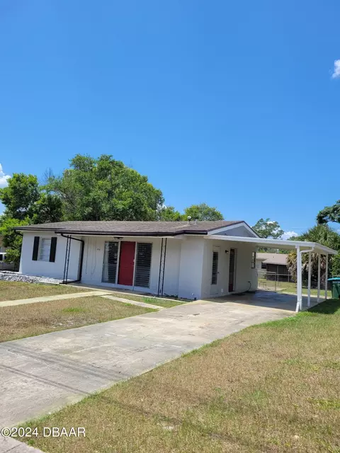 1372 N Normandy Blvd, Deltona, FL 32725