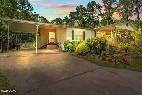 115 Landmark Ave, Satsuma, FL 32189