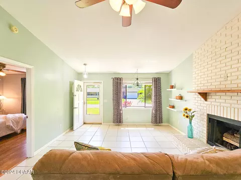 2937 Unity Tree Dr, Edgewater, FL 32141 photo 8