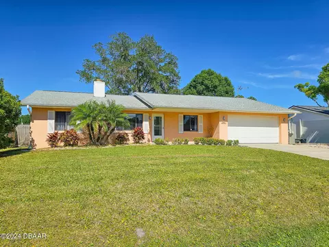 2937 Unity Tree Dr, Edgewater, FL 32141 photo 2