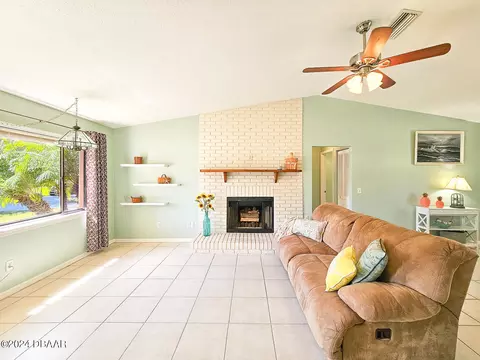 2937 Unity Tree Dr, Edgewater, FL 32141 photo 7