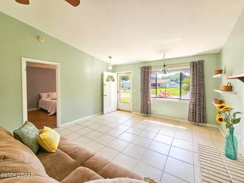 2937 Unity Tree Dr, Edgewater, FL 32141 photo 9