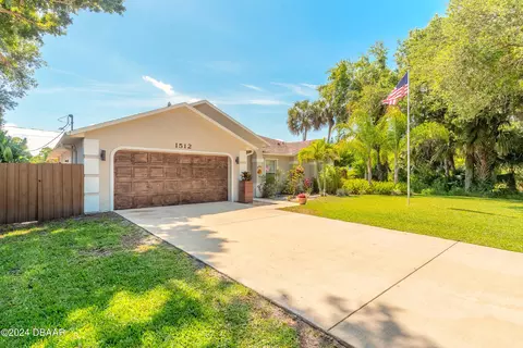 1512 Sabal Palm Dr, Edgewater, FL 32132 photo 2