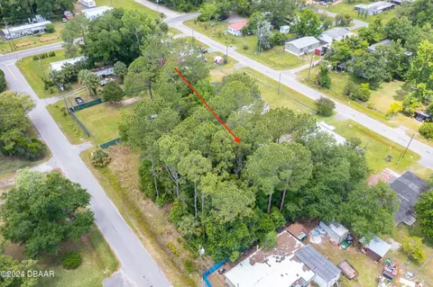 0 Armadillo Lot Apt 4 Rd, Astor, FL 32102