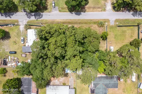 0 Armadillo Lot Apt 5 Rd, Astor, FL 32102