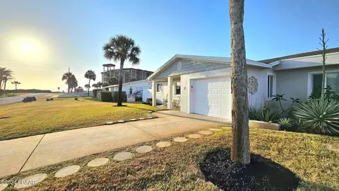 4 Berkley Rd, Ormond Beach, FL 32176 photo 2