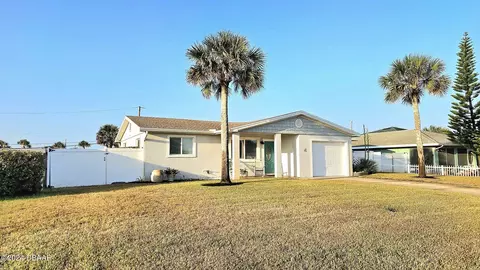 4 Berkley Rd, Ormond Beach, FL 32176