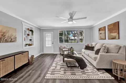 1575 John Anderson Dr, Ormond Beach, FL 32176 photo 2