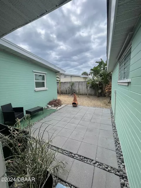 3900 Oriole Ave, Port Orange, FL 32127
