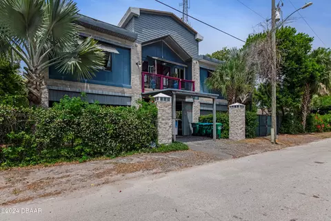 120 State Ave, Daytona Beach, FL 32117