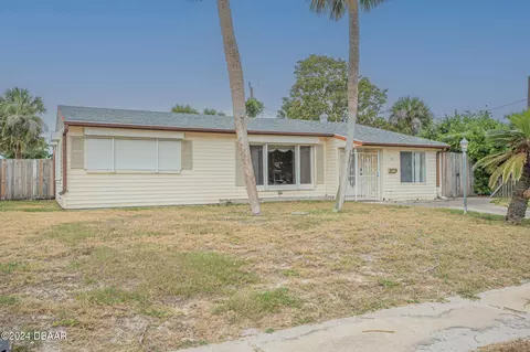 16 Maria St, Ormond Beach, FL 32176