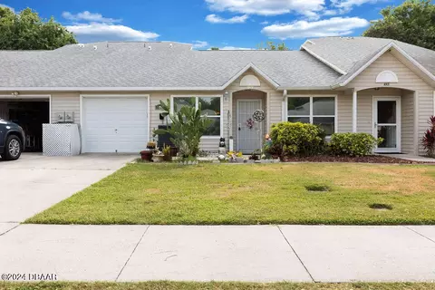 1019 Grand Hickory Cir, Holly Hill, FL 32117