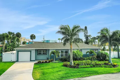 15 Robben Ter, Daytona Beach, FL 32118