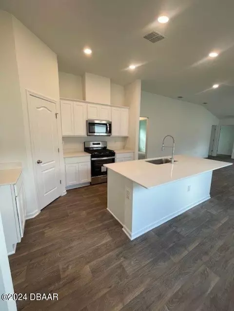 Kitchen - 58 Bogey Pl, Bunnell, FL 32110 photo 1 of 5