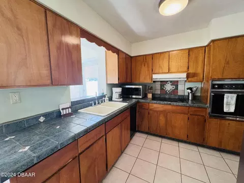 Kitchen - 12 Berkley Rd, Ormond Beach, FL 32176 photo 2 of 3