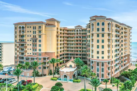 2515 S Atlantic Ave #306, Daytona Beach, FL 32118