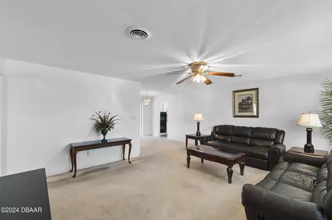 72 Kent Dr, Ormond Beach, FL 32176 photo 13