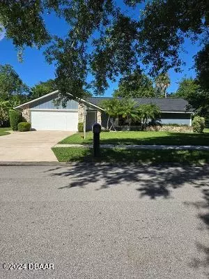 2511 Citrus Ave, South Daytona, FL 32119