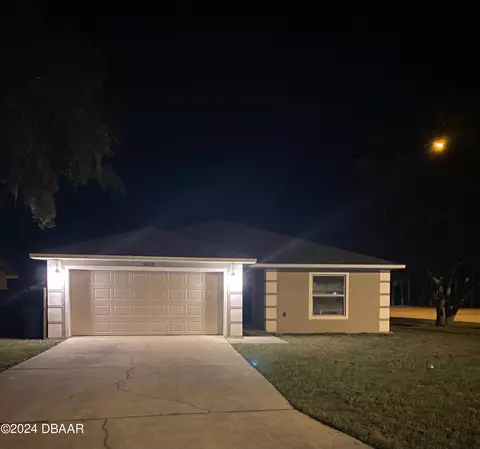 5605 Jacaranda Ave, Port Orange, FL 32127