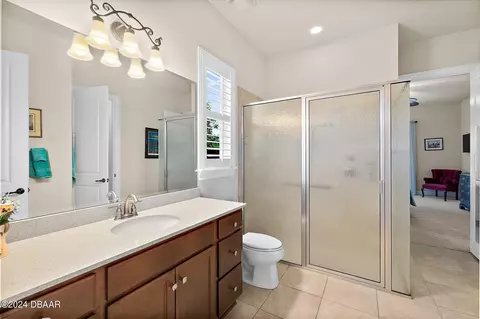 Bath - 1319 Redbourne Ln, Ormond Beach, FL 32174 photo 6 of 9