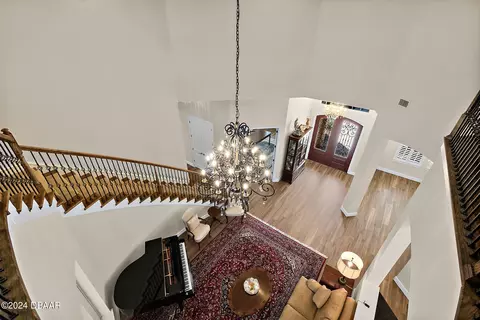 Entry Way - 1319 Redbourne Ln, Ormond Beach, FL 32174 photo 6 of 11