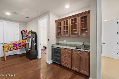 Entry Way - 1319 Redbourne Ln, Ormond Beach, FL 32174 photo 9 of 11