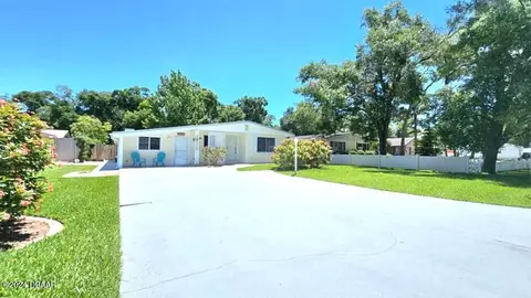 601 Mcintosh Rd, Ormond Beach, FL 32174 photo 2