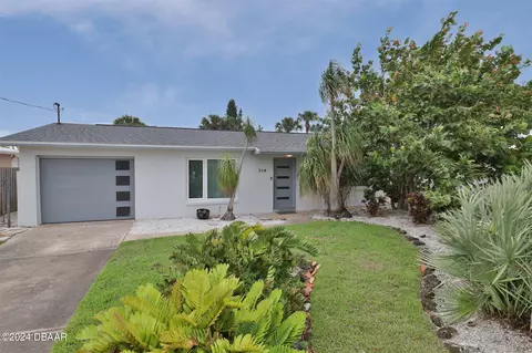 214 Robinson Rd, New Smyrna Beach, FL 32169