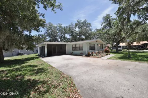 5641 Palm Ave, Port Orange, FL 32127