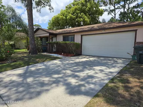 114 Westwood Dr, Daytona Beach, FL 32119