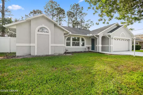 44 Woodhollow Ln, Palm Coast, FL 32164