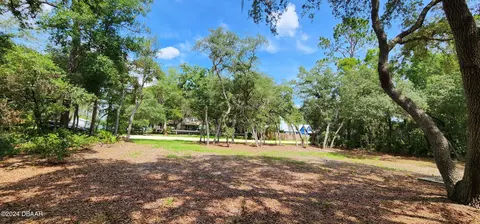 151 Violet Cir, Interlachen, FL 32148 photo 10