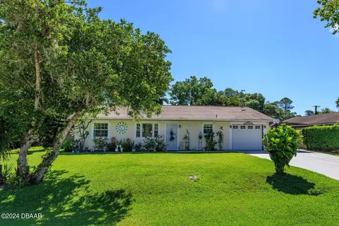 2623 Silver Palm Dr, Edgewater, FL 32141