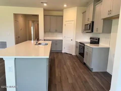 3275 Arch Ave, Ormond Beach, FL 32174 photo 2
