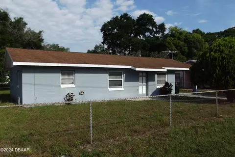 912 Oleander St, New Smyrna Beach, FL 32168