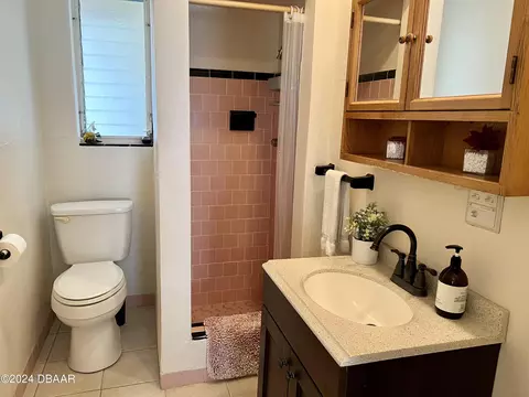 Bath - 4 Brooks Dr, Ormond Beach, FL 32176 photo 1 of 1