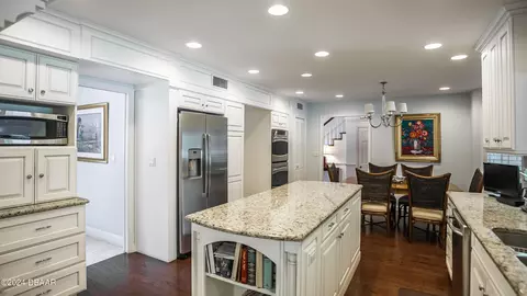 Kitchen - 22 River Ridge Trl, Ormond Beach, FL 32174 photo 5 of 7