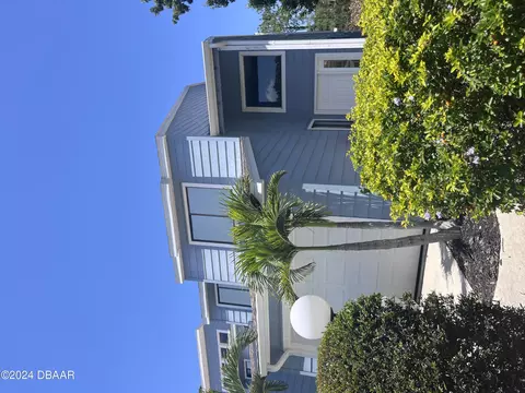 100 Kingbird Cir #1060, Daytona Beach, FL 32119