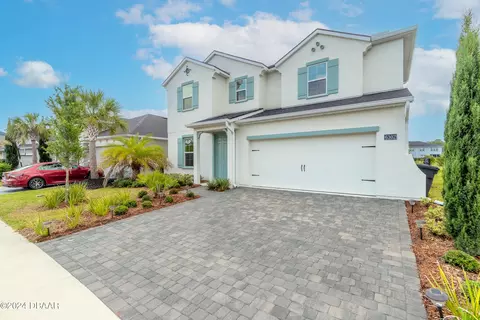 6302 E Fallsgrove Ln, Port Orange, FL 32128