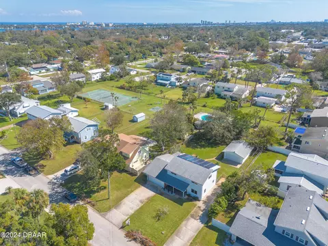 View/Area - 290 Warwick Ave, Ormond Beach, FL 32174 photo 1 of 14