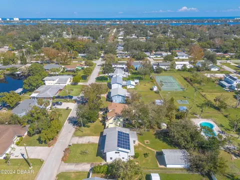 View/Area - 290 Warwick Ave, Ormond Beach, FL 32174 photo 3 of 14
